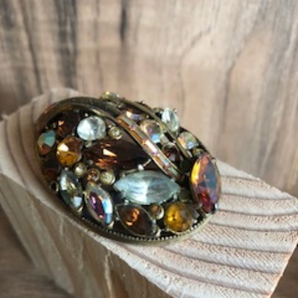 VINTAGE ANTIQUE BROOCHE